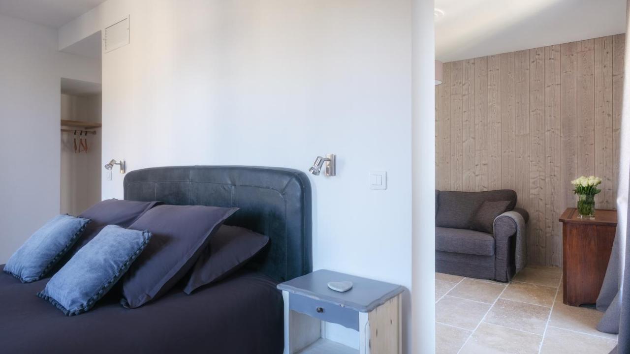 L'Ostal - Bed & Breakfast - Chambres Et Suites De 25 A 40M2 - Spa 圣伊莱尔厄齐尔 外观 照片