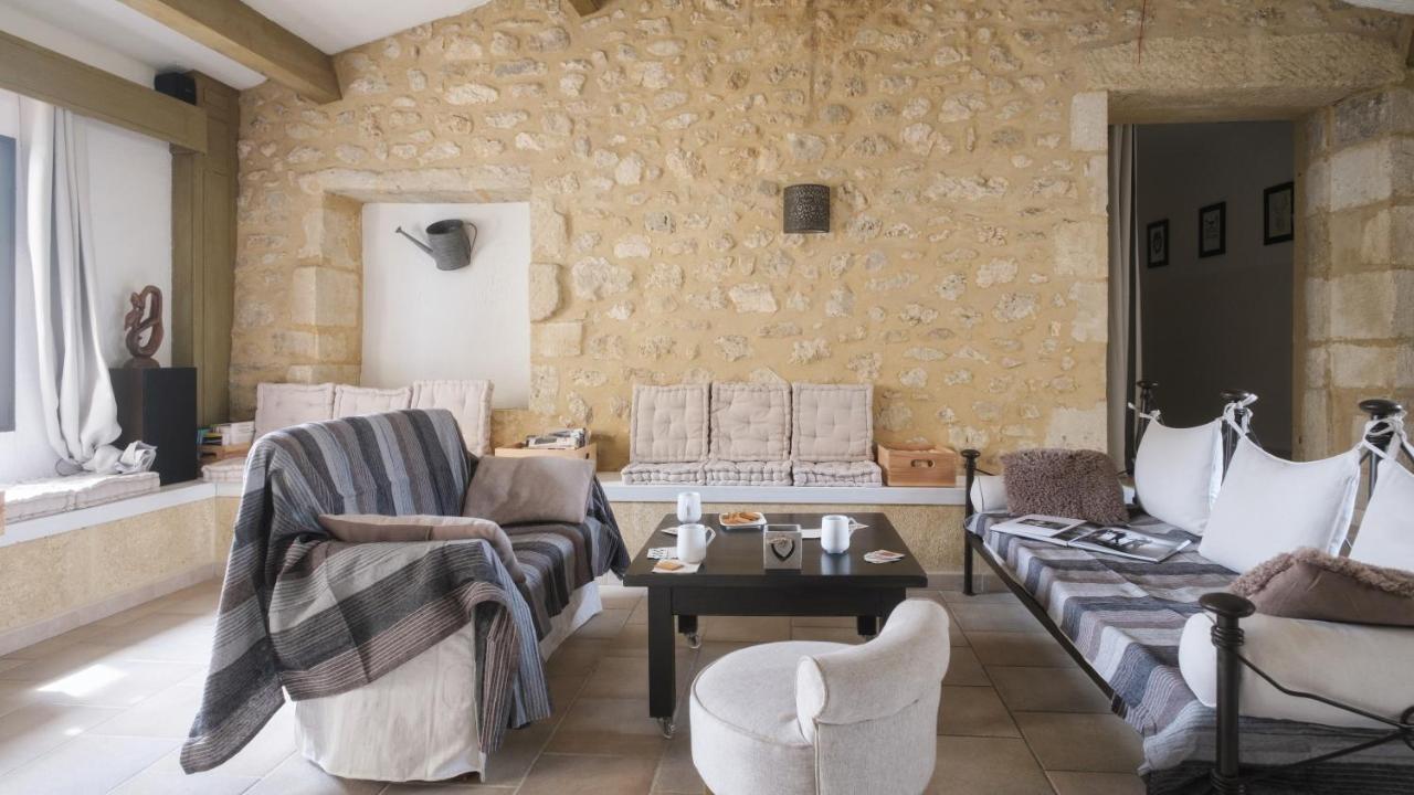 L'Ostal - Bed & Breakfast - Chambres Et Suites De 25 A 40M2 - Spa 圣伊莱尔厄齐尔 外观 照片