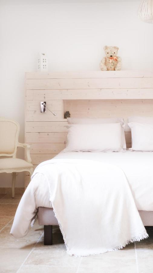 L'Ostal - Bed & Breakfast - Chambres Et Suites De 25 A 40M2 - Spa 圣伊莱尔厄齐尔 外观 照片